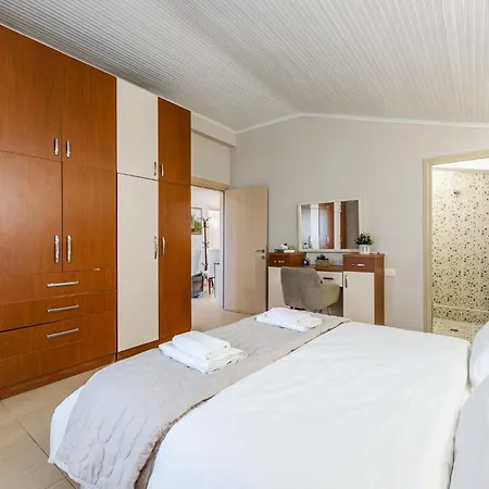 Loen Spacious Seaside 3br Free Parking By Pikhost