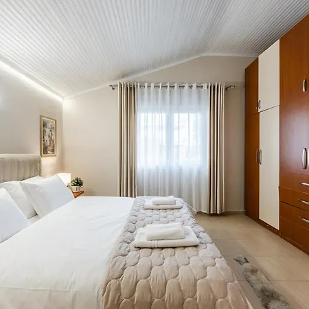 Feriehus Loen Spacious Seaside 3br By Pikhost *