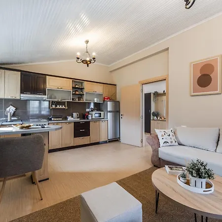 Loen Spacious Seaside 3br Free Parking By Pikhost * Durrës