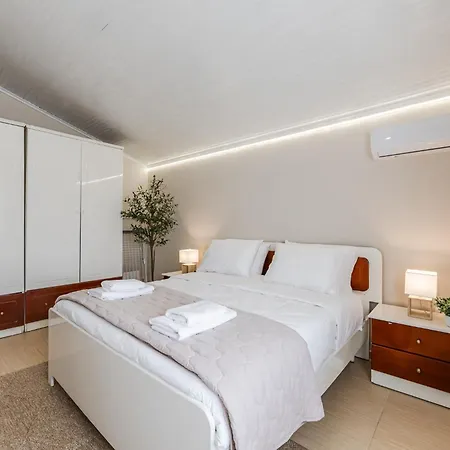 Ferienhaus Loen Spacious Seaside 3br Free Parking By Pikhost