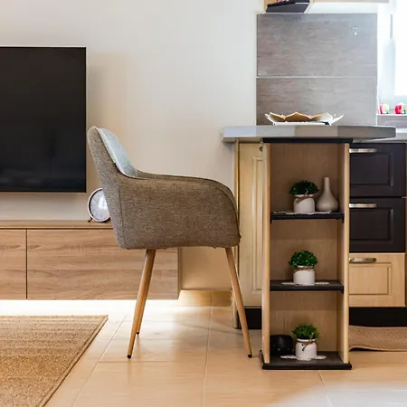 Feriehus Loen Spacious Seaside 3br By Pikhost