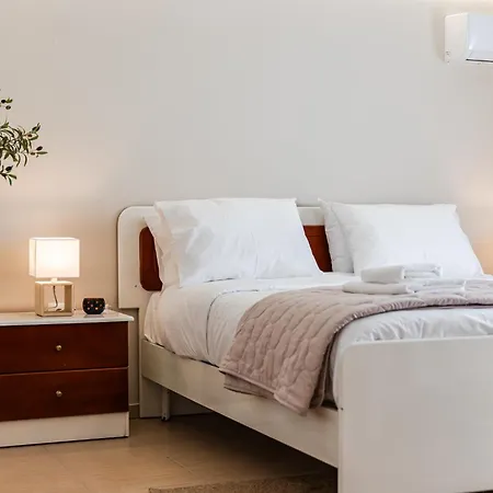 Loen Spacious Seaside 3br By Pikhost Feriehus Durrës
