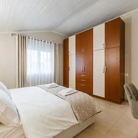 Loen Spacious Seaside 3br Free Parking By Pikhost Ferienhaus