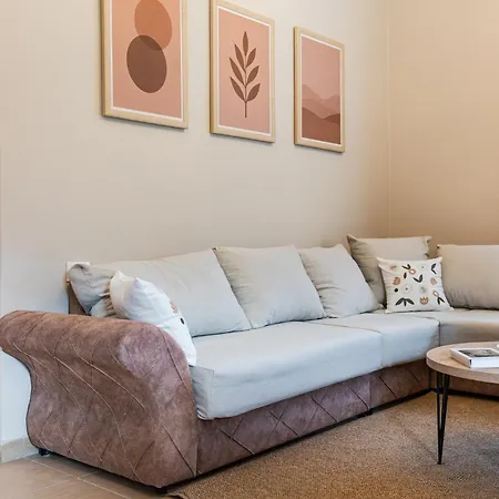 Loen Spacious Seaside 3br By Pikhost
