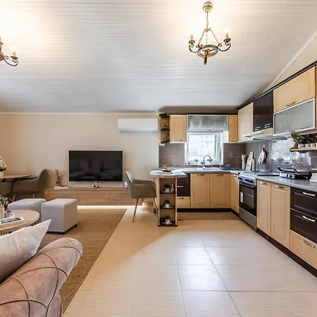 Loen Spacious Seaside 3br Free Parking By Pikhost
